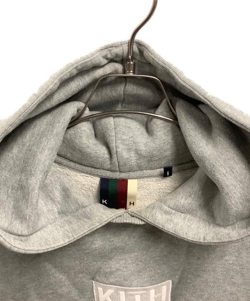 KITH（キス）KITH (キス) ボックスロゴパーカー グレー サイズ:Lの古着・服飾アイテム