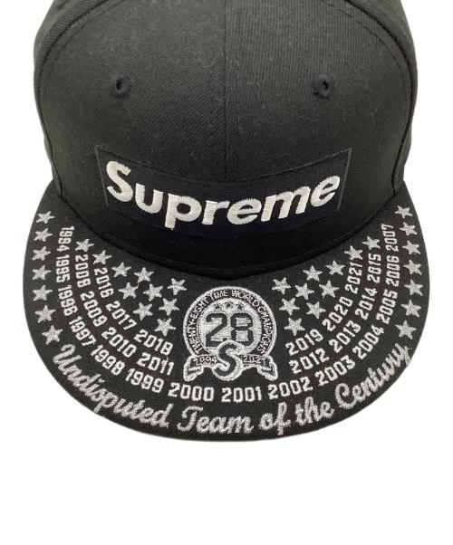 New Era（ニューエラ）New Era (ニューエラ) SUPREME (シュプリーム) キャップ ブラック サイズ:57.7cmの古着・服飾アイテム