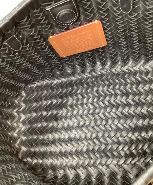 COACH（コーチ）COACH (コーチ) ウーブンスウィングトートバッグ ブラックの古着・服飾アイテム