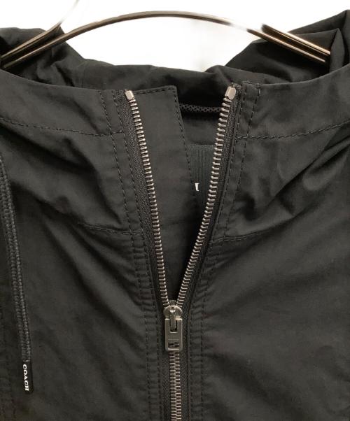 COACH（コーチ）COACH (コーチ) ハーフジッププルオーバージャケット ブラック サイズ:Mの古着・服飾アイテム