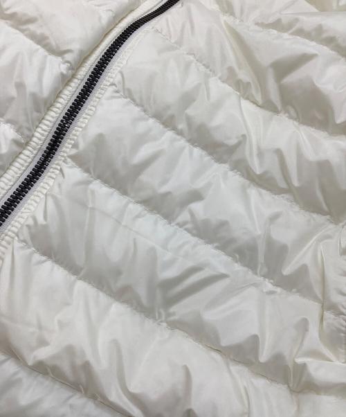 MONCLER（モンクレール）MONCLER (モンクレール) ダウンベスト ホワイト サイズ:Lの古着・服飾アイテム