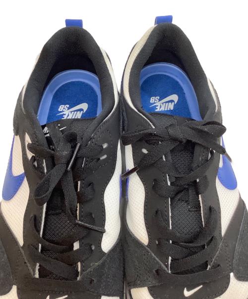 NIKE SB（ナイキエスビー）NIKE SB (ナイキエスビー) ローカットスニーカー ホワイト×ブラック×ブルー サイズ:29㎝の古着・服飾アイテム