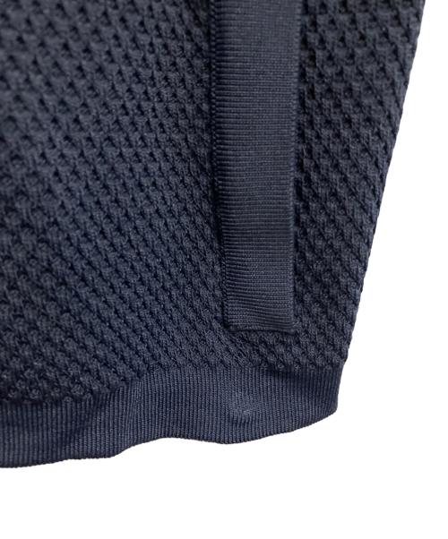 EMPORIO ARMANI（エンポリオ アルマーニ）EMPORIO ARMANI (エンポリオ アルマーニ) フーデットベスト ネイビー サイズ:ｻｲｽﾞ　50の古着・服飾アイテム