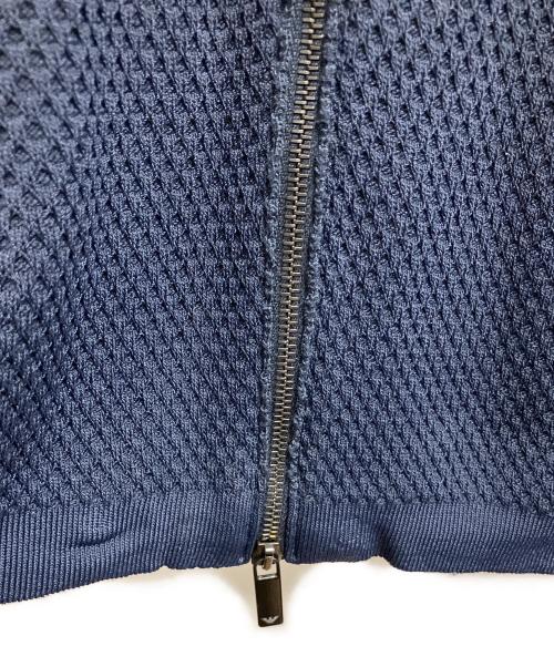 EMPORIO ARMANI（エンポリオ アルマーニ）EMPORIO ARMANI (エンポリオ アルマーニ) フーデットベスト ネイビー サイズ:ｻｲｽﾞ　50の古着・服飾アイテム