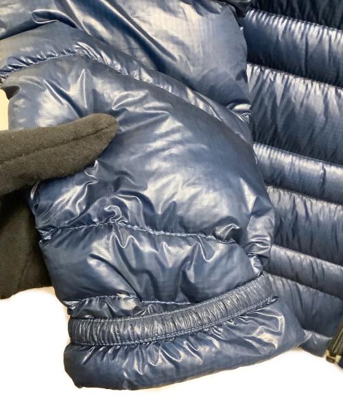 THE NORTH FACE（ザ ノース フェイス）THE NORTH FACE (ザ ノース フェイス) ダウンジャケット ネイビー サイズ:Mの古着・服飾アイテム