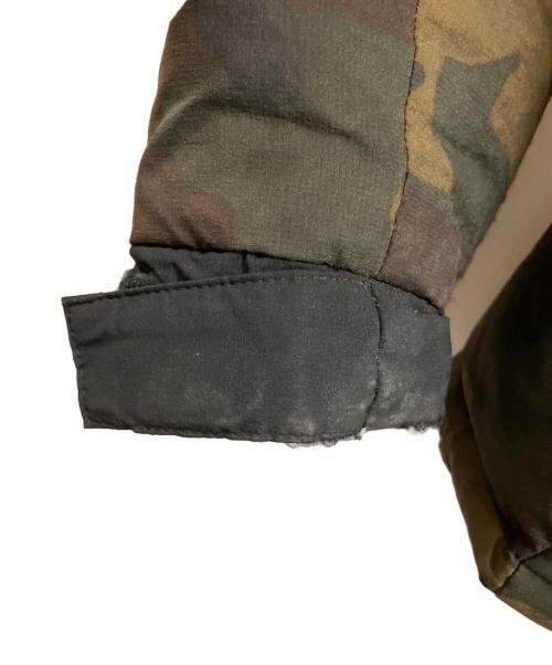 THE NORTH FACE（ザ ノース フェイス）THE NORTH FACE (ザ ノース フェイス) ダウンジャケット グリーン×ブラック×ブラウン サイズ:Lの古着・服飾アイテム