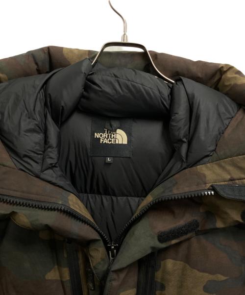 THE NORTH FACE（ザ ノース フェイス）THE NORTH FACE (ザ ノース フェイス) ダウンジャケット グリーン×ブラック×ブラウン サイズ:Lの古着・服飾アイテム