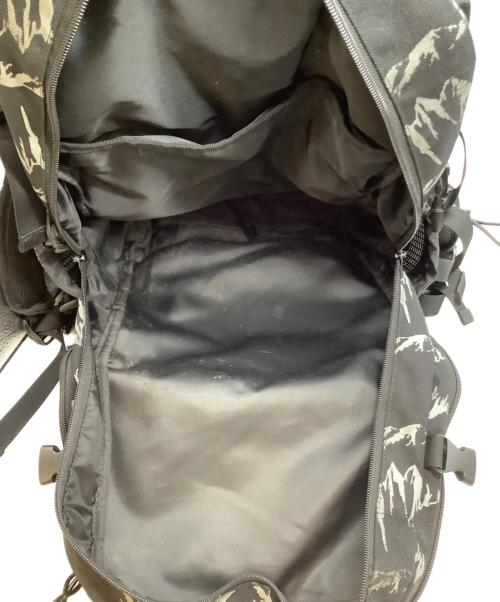 DRT（ディヴィジョンレーベルタックル）DRT (ディヴィジョンレーベルタックル) リュック ブラックの古着・服飾アイテム