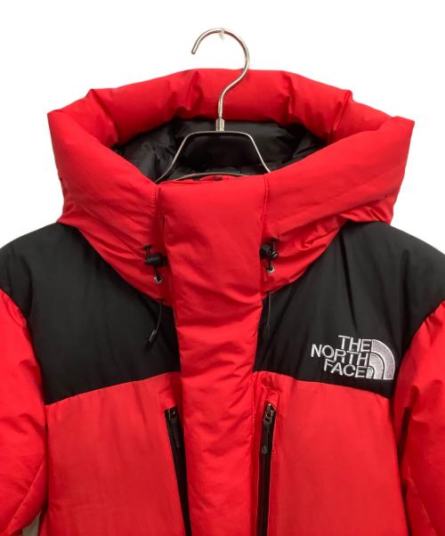 THE NORTH FACE（ザ ノース フェイス）THE NORTH FACE (ザ ノース フェイス) ダウンジャケット レッド×ブラック サイズ:Mの古着・服飾アイテム