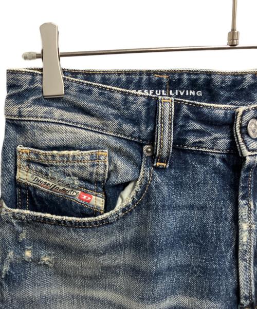 DIESEL（ディーゼル）DIESEL (ディーゼル) デニムパンツ スカイブルー サイズ:SIZE W28の古着・服飾アイテム