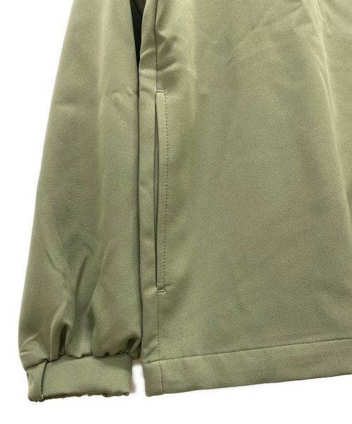 NEW BALANCE（ニューバランス）NEW BALANCE (ニューバランス) ロングスリーブウーブンシャツ グリーン サイズ:M 未使用品の古着・服飾アイテム