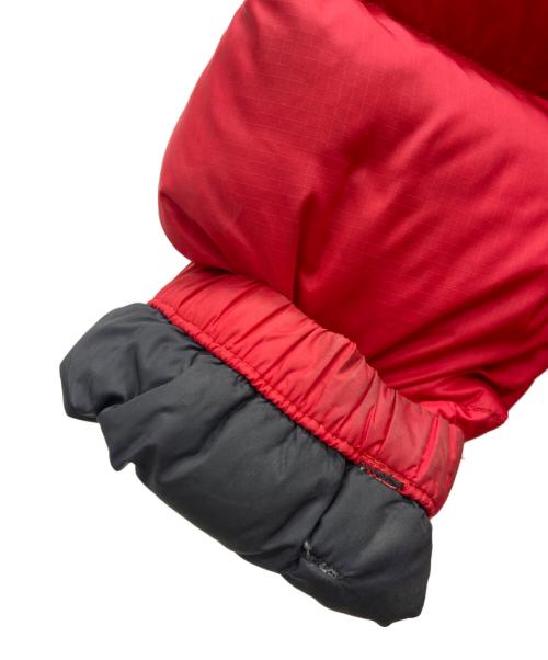 THE NORTH FACE（ザ ノース フェイス）THE NORTH FACE (ザ ノース フェイス) ダウンジャケット レッド×ブラック サイズ:Lの古着・服飾アイテム