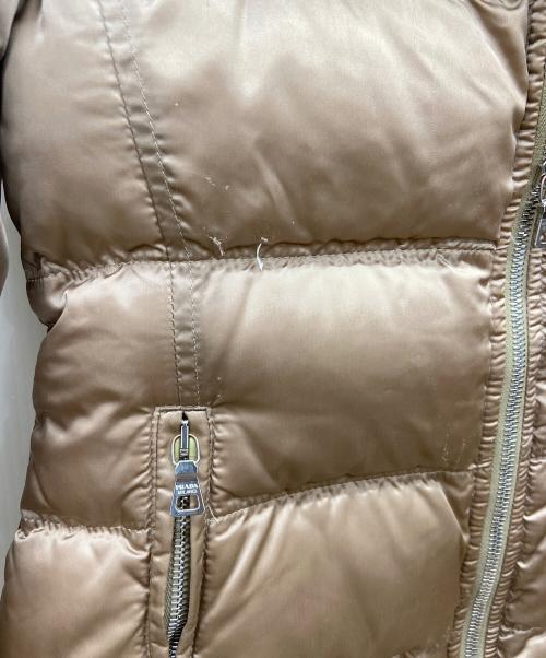 PRADA（プラダ）PRADA (プラダ) ダウンジャケット ベージュ サイズ:38の古着・服飾アイテム