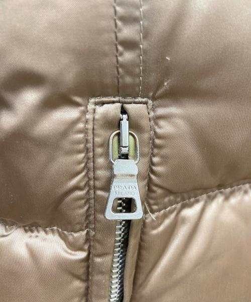 PRADA（プラダ）PRADA (プラダ) ダウンジャケット ベージュ サイズ:38の古着・服飾アイテム
