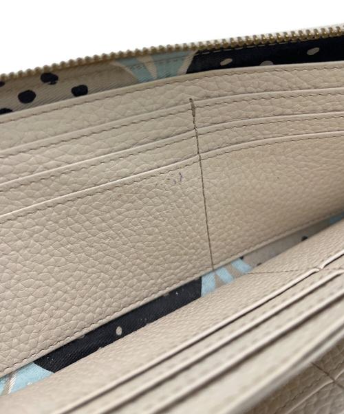 IANNE（イアンヌ）IANNE (イアンヌ) ラウンドファスナー長財布/トラベルパリシリーズ マルチカラーの古着・服飾アイテム