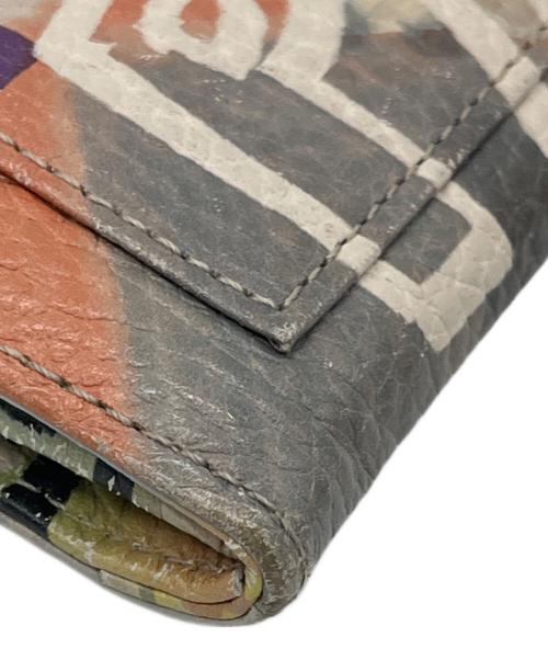 IANNE（イアンヌ）IANNE (イアンヌ) ラウンドファスナー長財布/トラベルパリシリーズ マルチカラーの古着・服飾アイテム