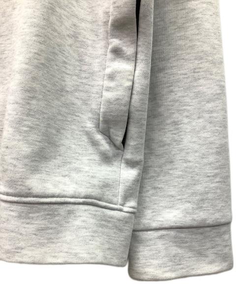 NIKE（ナイキ）NIKE (ナイキ) フルジップシーズナルフーディ アイボリー×グレー サイズ:Mの古着・服飾アイテム