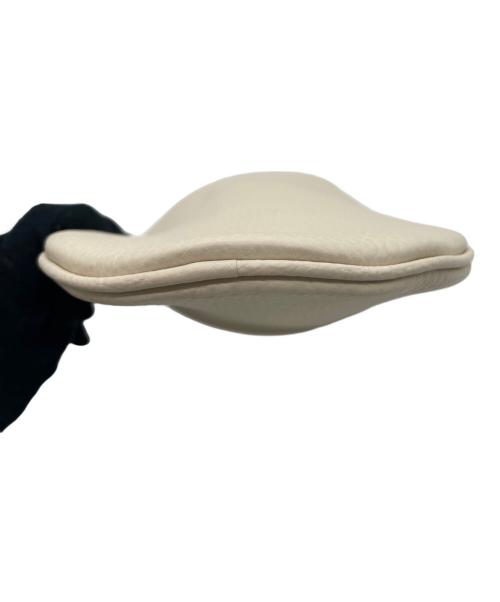 MARY AL TERNA（メアリオルターナ）MARY AL TERNA (メアリオルターナ) ライスバッグ アイボリーの古着・服飾アイテム