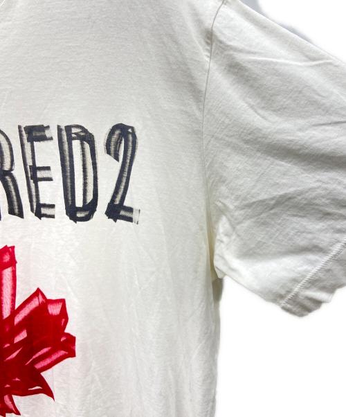 DSQUARED2（ディースクエアード）DSQUARED2 (ディースクエアード) 半袖カットソー ホワイト×レッド サイズ:Mの古着・服飾アイテム