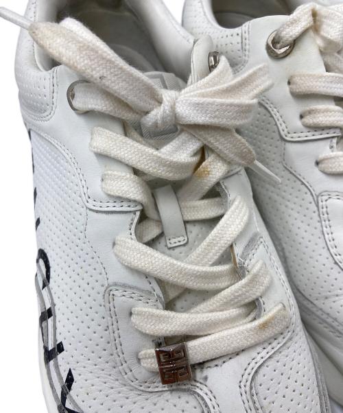 GIVENCHY（ジバンシィ）GIVENCHY (ジバンシィ) パンチングレザーGIVランナー ホワイト×ブラック サイズ:40の古着・服飾アイテム