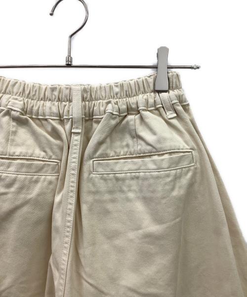 HARVESTY（ハーベスティー）HARVESTY (ハーベスティー) コットンチノクロスサーカスパンツ アイボリー サイズ:1の古着・服飾アイテム