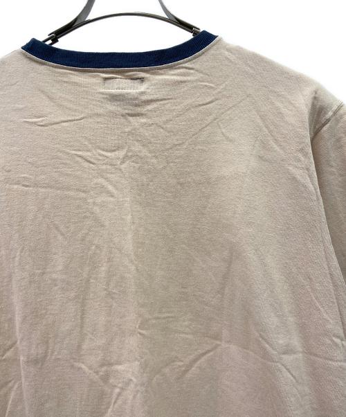 stussy（ステューシー）stussy (ステューシー) ロゴリンガーカットソー ベージュ×ネイビー サイズ:Mの古着・服飾アイテム