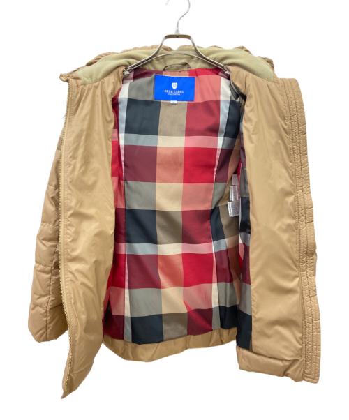 BLUE LABEL CRESTBRIDGE（ブルーレーベルクレストブリッジ）BLUE LABEL CRESTBRIDGE (ブルーレーベルクレストブリッジ) ダウンジャケット マルチカラー サイズ:36の古着・服飾アイテム