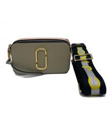 MARC JACOBS（マークジェイコブズ）の古着「Snapshot」｜ベージュ×ピンク