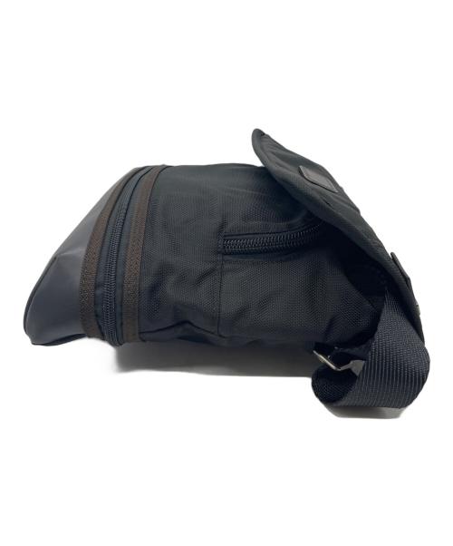 TUMI（トゥミ）TUMI (トゥミ) ショルダーバッグ ブラックの古着・服飾アイテム