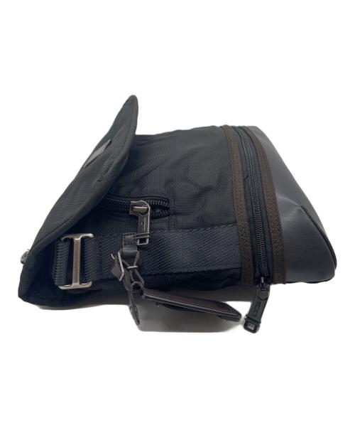 TUMI（トゥミ）TUMI (トゥミ) ショルダーバッグ ブラックの古着・服飾アイテム