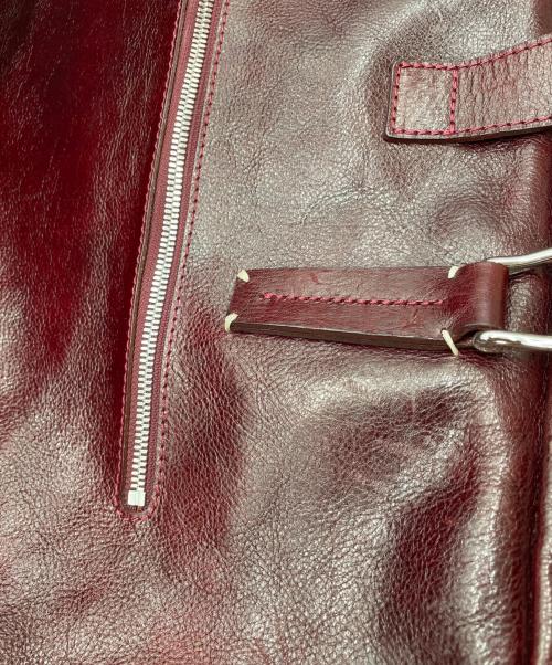 totem re vooo（トーテムリボー）totem re vooo (トーテムリボー) ボストンバッグ ボルドーの古着・服飾アイテム