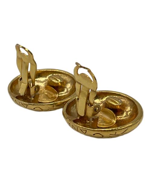 CHANEL（シャネル）CHANEL (シャネル) ロゴイヤリング ゴールドの古着・服飾アイテム