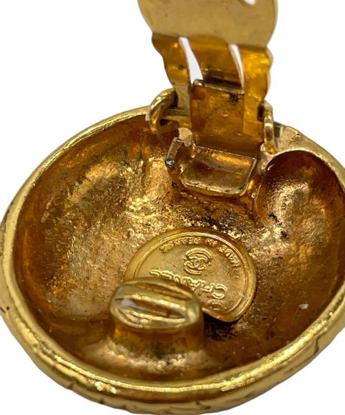 CHANEL（シャネル）CHANEL (シャネル) ロゴイヤリング ゴールドの古着・服飾アイテム