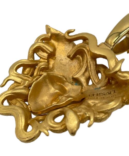 VERSACE（ヴェルサーチェ）VERSACE (ヴェルサーチェ) ネックレス ゴールドの古着・服飾アイテム