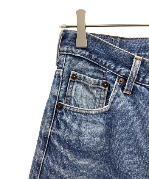 LEVI'S（リーバイス）LEVI'S (リーバイス) LEVI'S　デニムパンツ　日本製 90s 赤耳 BIG E 復刻 ブルー サイズ:W31×L33の古着・服飾アイテム