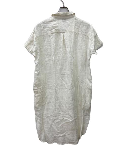 TSUHARU by samansa Mos2（ツハル バイ サマンサモスモス）TSUHARU by Samansa Mos2 (ツハル バイ サマンサモスモス) シャツワンピース アイボリー サイズ:FREEの古着・服飾アイテム