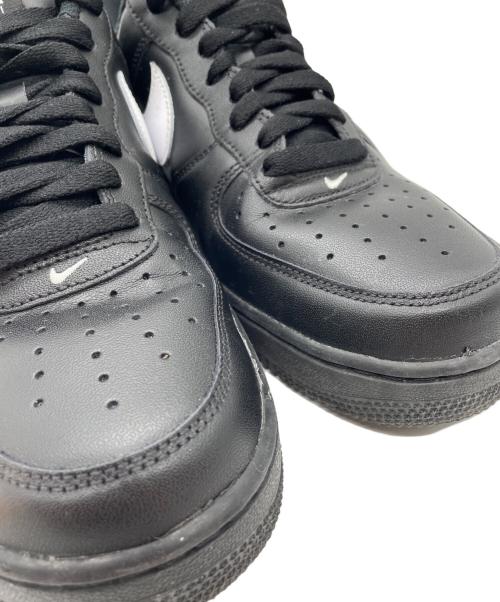 NIKE（ナイキ）NIKE (ナイキ) AIR FORCE 1 07 ブラック×ホワイト サイズ:27cmの古着・服飾アイテム
