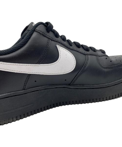 NIKE（ナイキ）NIKE (ナイキ) AIR FORCE 1 07 ブラック×ホワイト サイズ:27cmの古着・服飾アイテム