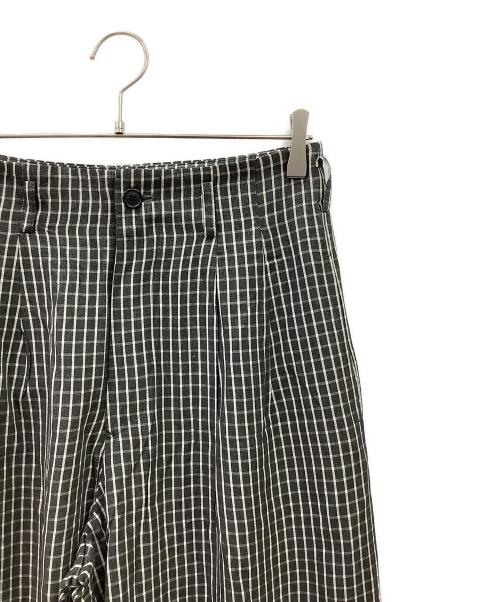 Y's（ワイズ）Y's (ワイズ) タックパンツ グレー×ホワイト サイズ:Mの古着・服飾アイテム