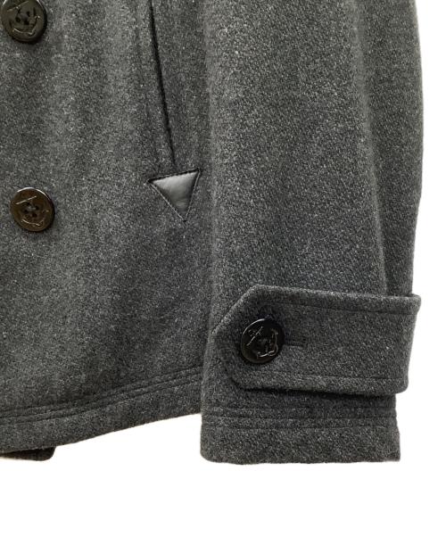 FRED PERRY（フレッドペリー）FRED PERRY (フレッドペリー) コート グレー サイズ:Lの古着・服飾アイテム