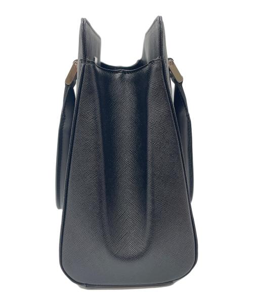 BURBERRY（バーバリー）BURBERRY (バーバリー) レザーハンドバッグ ブラックの古着・服飾アイテム