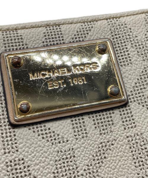 MICHAEL KORS（マイケル・コース）MICHAEL KORS (マイケルコース) ラウンドファスナー財布 アイボリーの古着・服飾アイテム