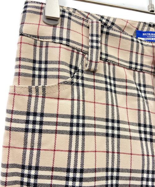 BURBERRY BLUE LABEL（バーバリーロンドンブルーレーベル）BURBERRY BLUE LABEL (バーバリーロンドンブルーレーベル) ストレートパンツ ブラウン サイズ:S 未使用品の古着・服飾アイテム