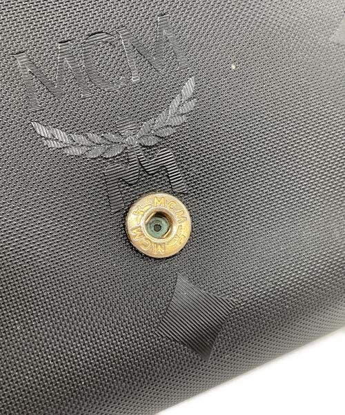 MCM（エムシーエム）MCM (エムシーエム) 3つ折り財布 ブラックの古着・服飾アイテム