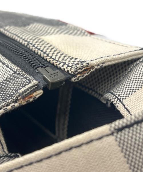 BALLY（バリー）BALLY (バリー) ハンドバッグ ベージュ×グレーの古着・服飾アイテム