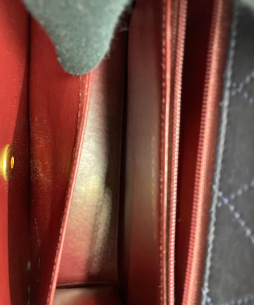 CHANEL（シャネル）CHANEL (シャネル) チェーンショルダーバッグ ネイビーの古着・服飾アイテム