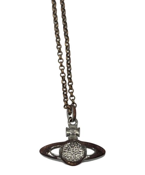 Vivienne Westwood（ヴィヴィアンウエストウッド）Vivienne Westwood (ヴィヴィアンウエストウッド) MINI BAS RELIEF シルバーの古着・服飾アイテム