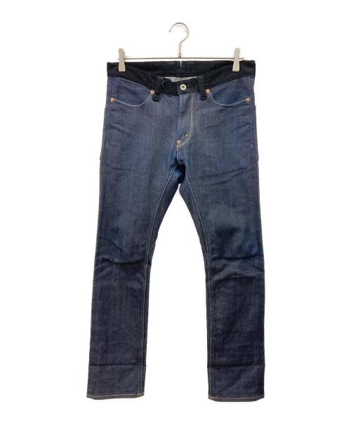 eYe COMME des GARCONS JUNYAWATANABE MAN（アイ コム デ ギャルソン ジュンヤ ワタナベ マン）eYe COMME des GARCONS JUNYAWATANABE MAN (アイ コム デ ギャルソン ジュンヤ ワタナベ マン) LEVI'S (リーバイス) 再構築デニムパンツ インディゴ×ブラック サイズ:XSの古着・服飾アイテム