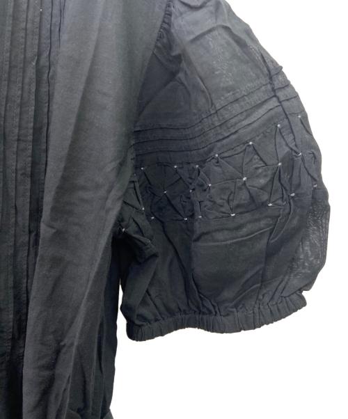 TSUHARU by samansa Mos2（ツハル バイ サマンサモスモス）TSUHARU by samansa Mos2 (ツハル バイ サマンサモスモス) 半袖ワンピース ブラック サイズ:FREE 未使用品の古着・服飾アイテム