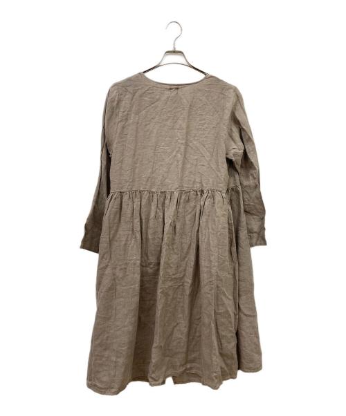 TSUHARU by samansa Mos2（ツハル バイ サマンサモスモス）TSUHARU by Samansa Mos2 (ツハル バイ サマンサモスモス) 長袖ワンピース モカ サイズ:FREE 未使用品の古着・服飾アイテム